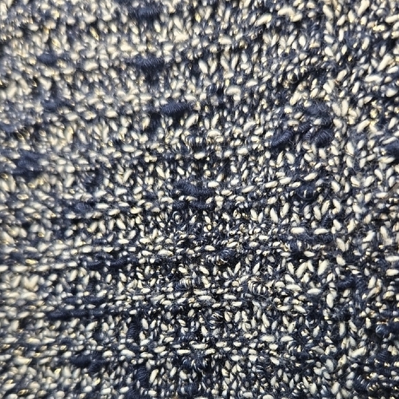 Chico's Navy And White Crew Neck Sweater Metallic Gold Thread Size 3 Or XL - Picture 3 of 8